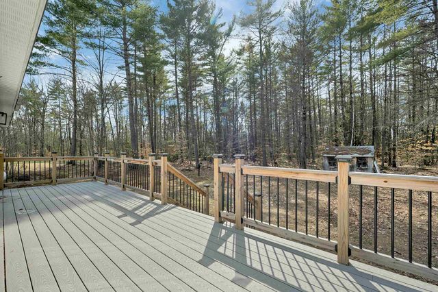 74 Whitelaw Drive, Conway, NH 03813