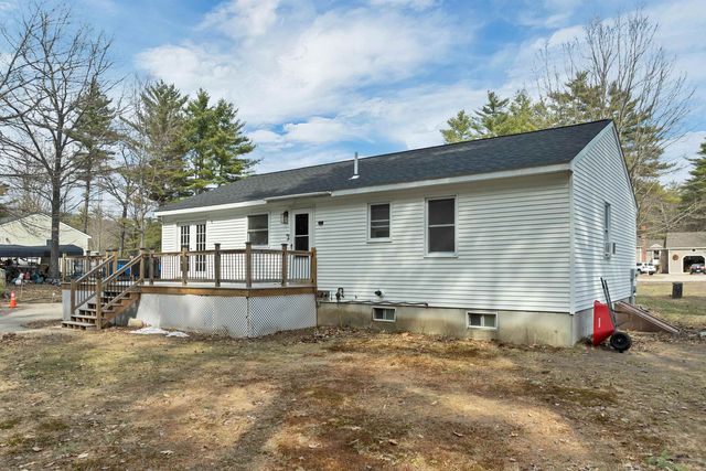 74 Whitelaw Drive, Conway, NH 03813