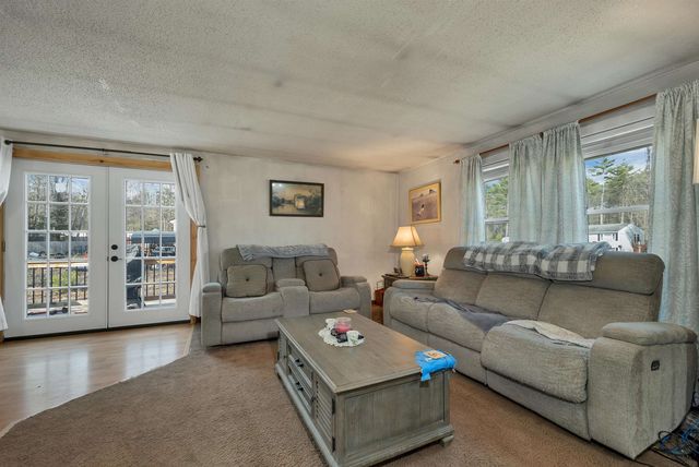 74 Whitelaw Drive, Conway, NH 03813