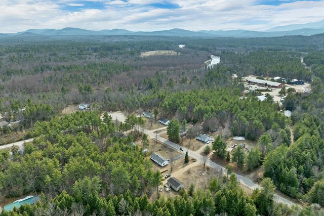 74 Whitelaw Drive, Conway, NH 03813
