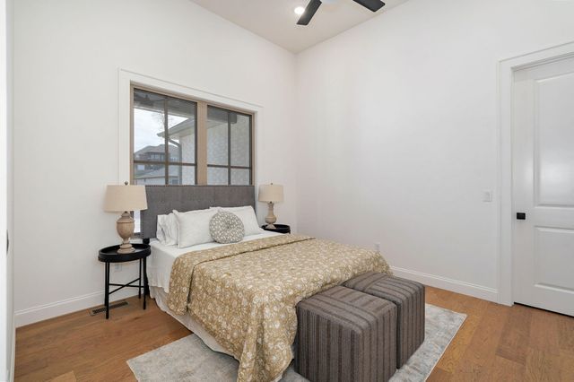 6041 S Dollison Avenue, Springfield, MO 65810