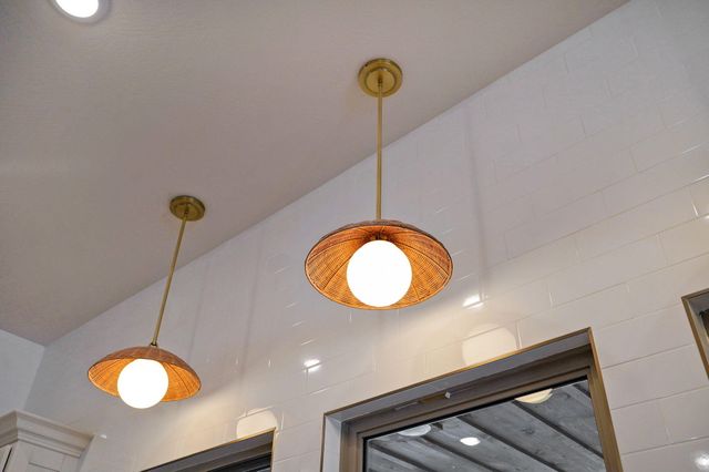 6041 S Dollison Avenue, Springfield, MO 65810