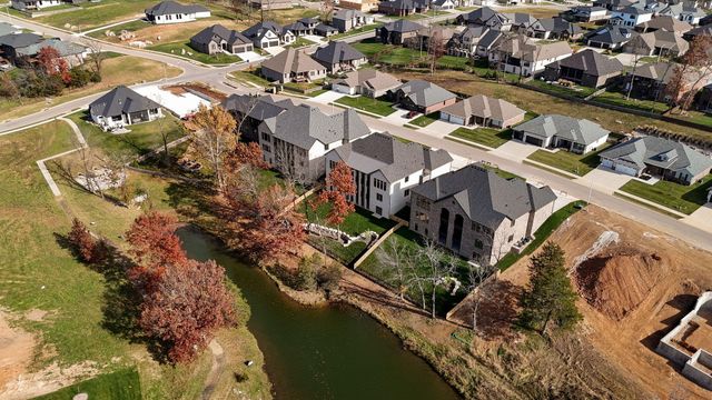 6041 S Dollison Avenue, Springfield, MO 65810