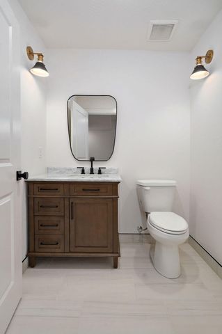 6041 S Dollison Avenue, Springfield, MO 65810