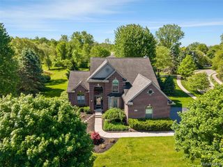 4617 Waterbury Drive, Independence Charter Township, MI 48348