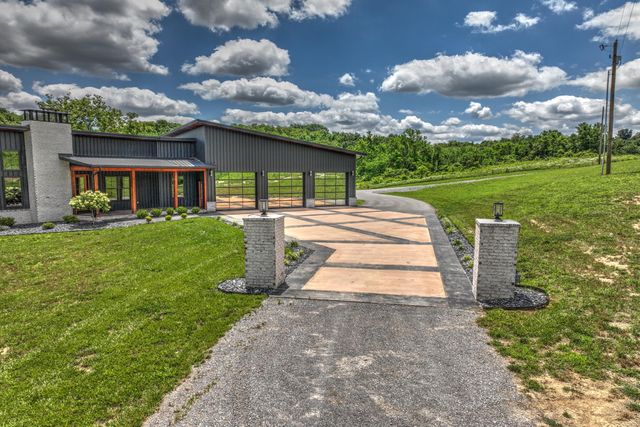 75 Deer Chase Road, Danville, KY 40422