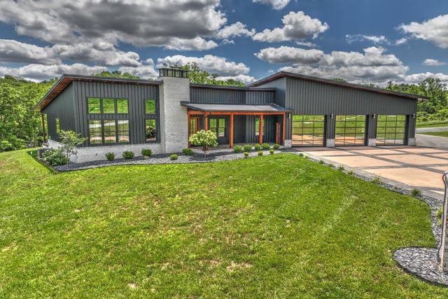 75 Deer Chase Road, Danville, KY 40422