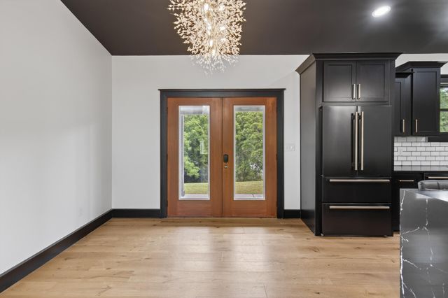 75 Deer Chase Road, Danville, KY 40422