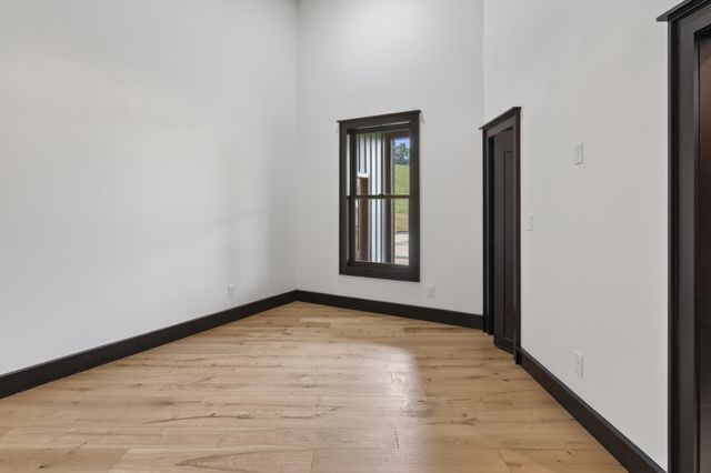 75 Deer Chase Road, Danville, KY 40422