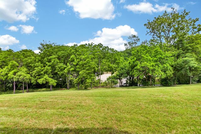 75 Deer Chase Road, Danville, KY 40422