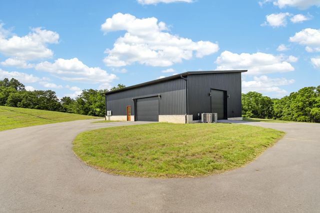 75 Deer Chase Road, Danville, KY 40422