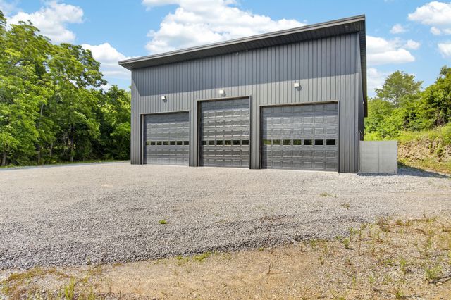 75 Deer Chase Road, Danville, KY 40422