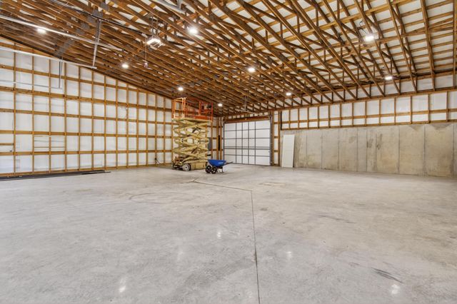 75 Deer Chase Road, Danville, KY 40422