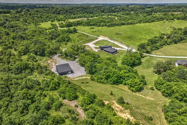 75 Deer Chase Road, Danville, KY 40422