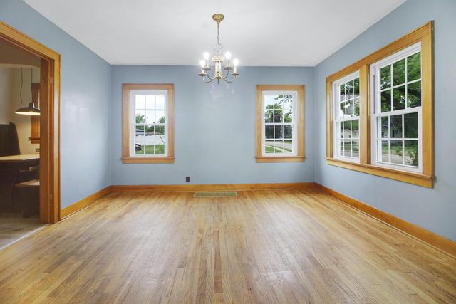 120 S Jackson STREET, Elkhorn, WI 53121