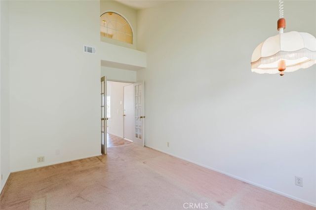 1005 Shoal Creek Court, Simi Valley, CA 93065