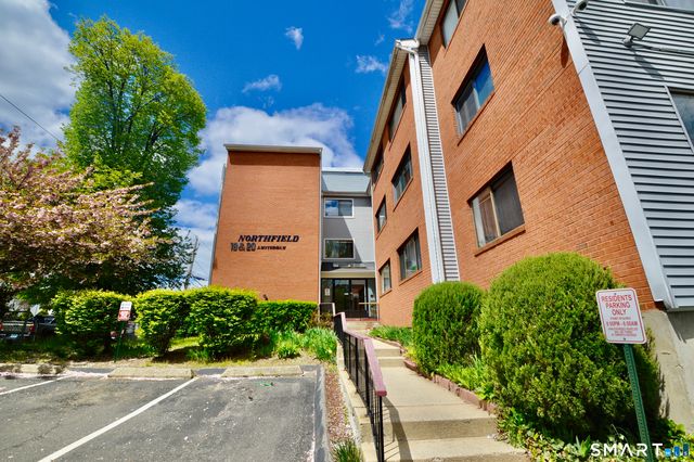 18 Amsterdam Avenue 3A, Bridgeport, CT 06606