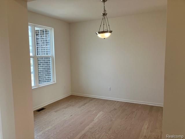 1967 Elizabeth Lane, Ypsilanti, MI 48198