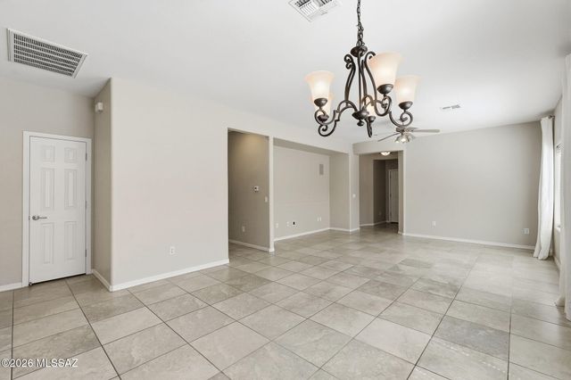 13497 N Garlenda Way, Oro Valley, AZ 85737
