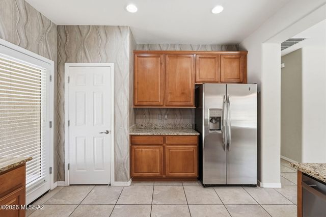13497 N Garlenda Way, Oro Valley, AZ 85737