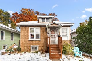 515 165th Street, Hammond, IN 46324