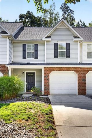 805 Creek Crossing Trail, Whitsett, NC 27377