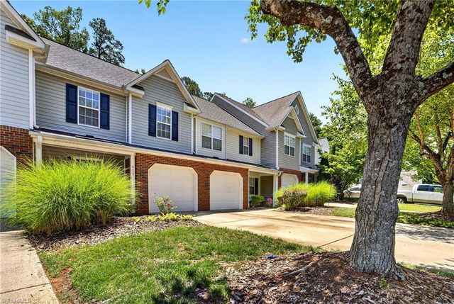 805 Creek Crossing Trail, Whitsett, NC 27377