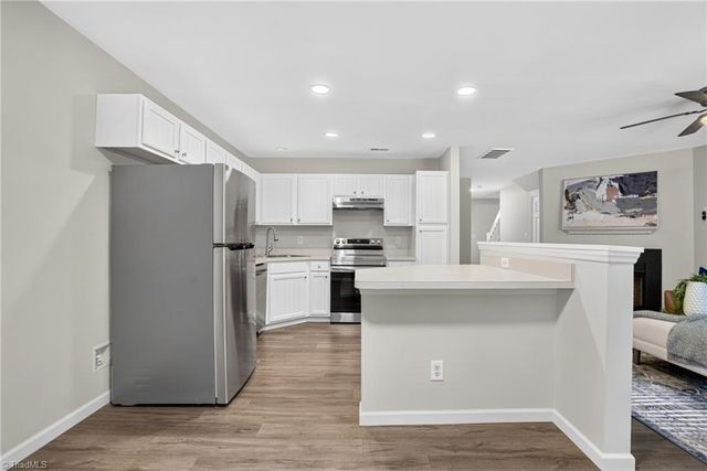 805 Creek Crossing Trail, Whitsett, NC 27377