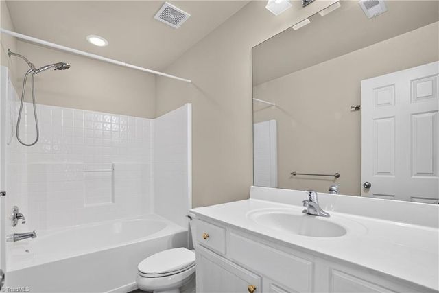 805 Creek Crossing Trail, Whitsett, NC 27377