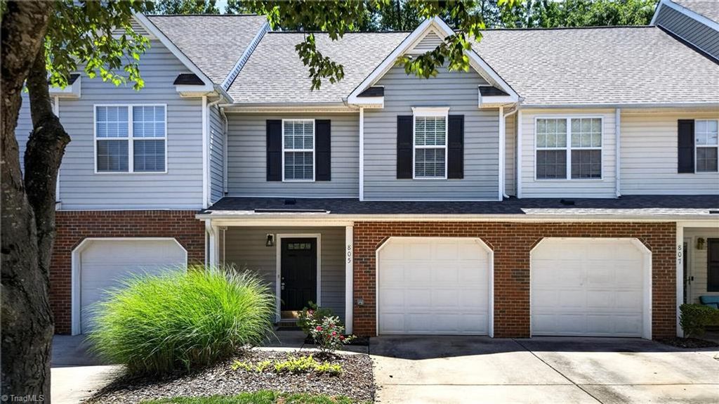 805 Creek Crossing Trail, Whitsett, NC 27377