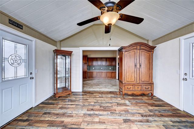 121 Read Oak, Onalaska, TX 77360