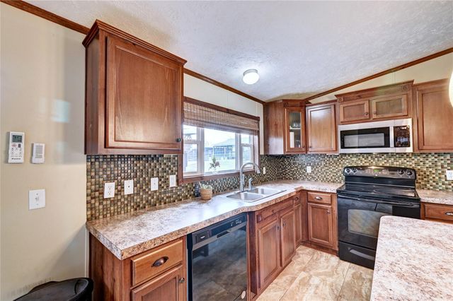 121 Read Oak, Onalaska, TX 77360