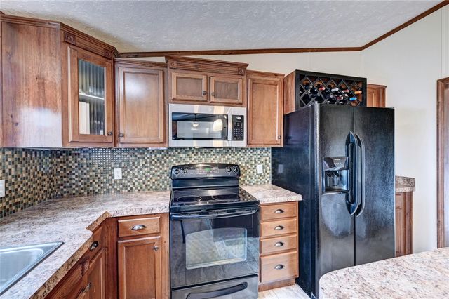 121 Read Oak, Onalaska, TX 77360