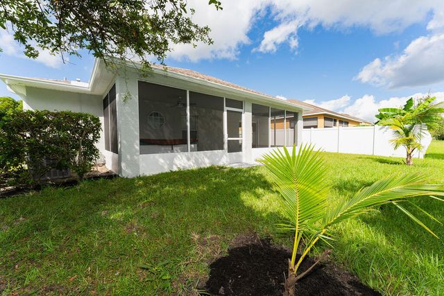 5138 NW WISK FERN Circle, Port St. Lucie, Port St Lucie, FL 34986