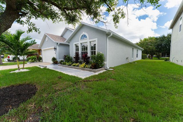 5138 NW WISK FERN Circle, Port St. Lucie, Port St Lucie, FL 34986