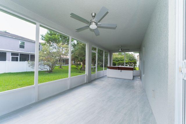 5138 NW WISK FERN Circle, Port St. Lucie, Port St Lucie, FL 34986