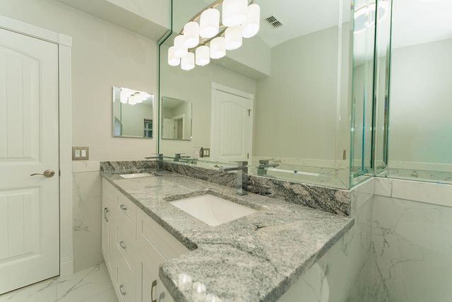 5138 NW WISK FERN Circle, Port St. Lucie, Port St Lucie, FL 34986