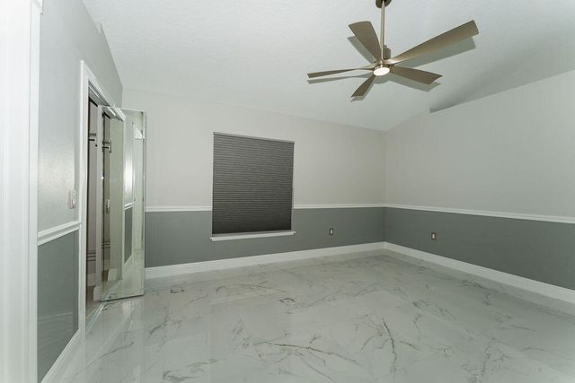 5138 NW WISK FERN Circle, Port St. Lucie, Port St Lucie, FL 34986