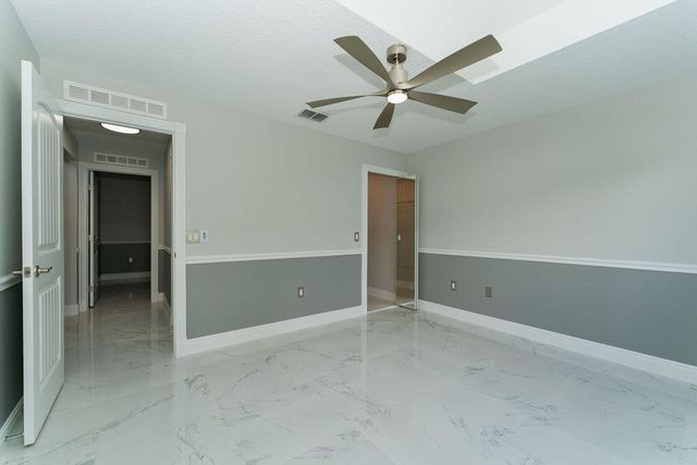 5138 NW WISK FERN Circle, Port St. Lucie, Port St Lucie, FL 34986