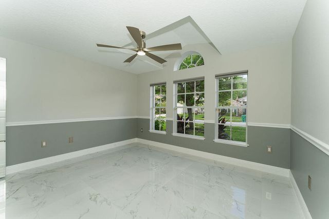 5138 NW WISK FERN Circle, Port St. Lucie, Port St Lucie, FL 34986