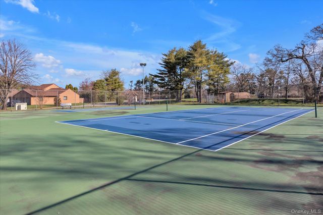 32 Ashley Circle, Commack, NY 11725
