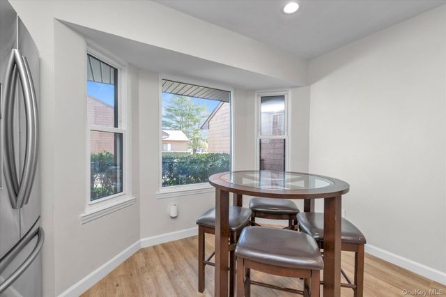 32 Ashley Circle, Commack, NY 11725