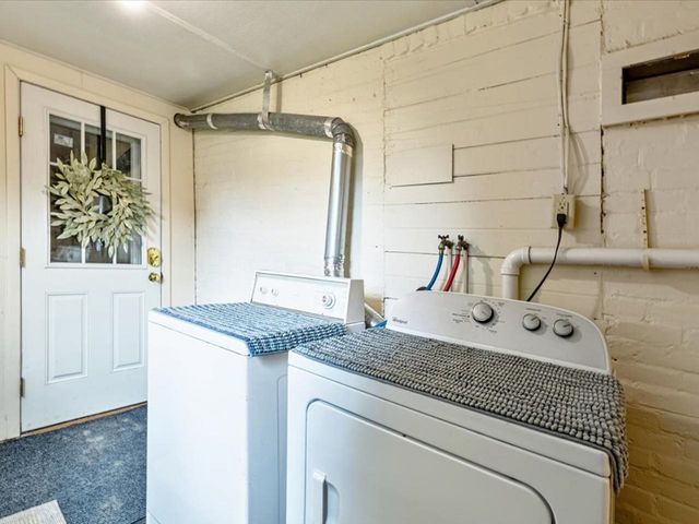 47 Pitkin Street, Burlington, VT 05401
