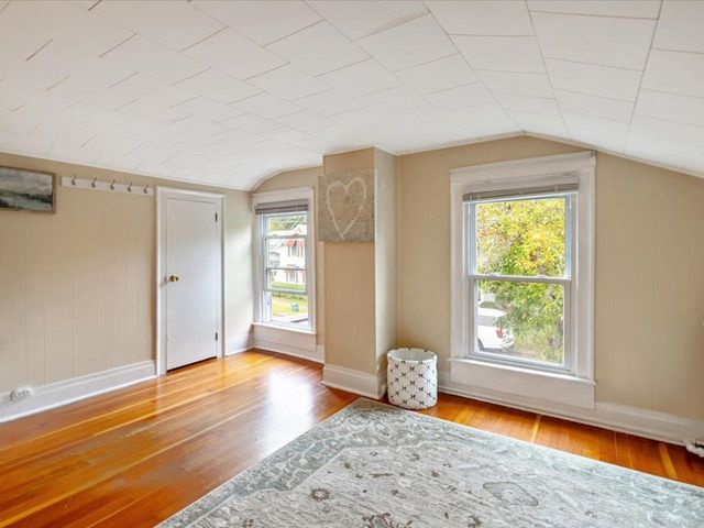 47 Pitkin Street, Burlington, VT 05401