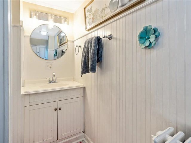47 Pitkin Street, Burlington, VT 05401