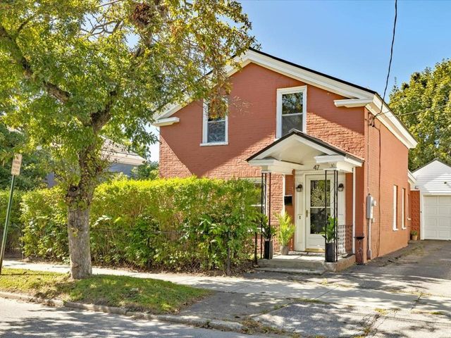 47 Pitkin Street, Burlington, VT 05401