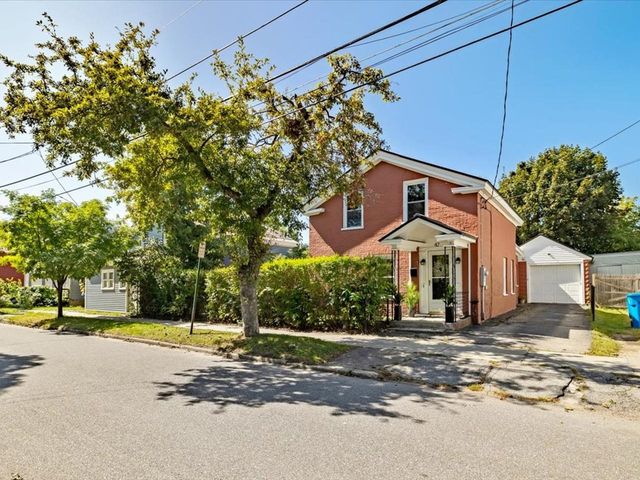 47 Pitkin Street, Burlington, VT 05401