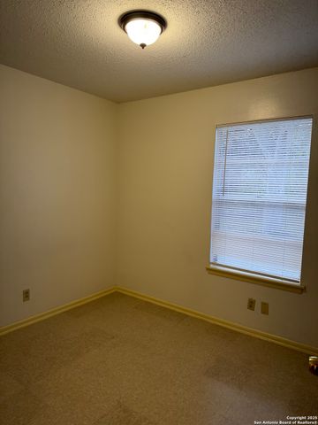 7110 Hickory Grove, San Antonio, TX 78227