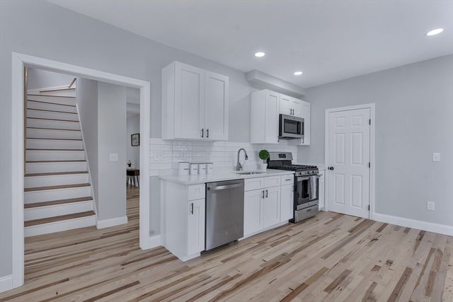 73 Walnut St 1, Dedham, MA 02026