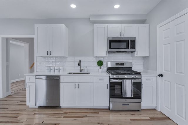 73 Walnut St 1, Dedham, MA 02026